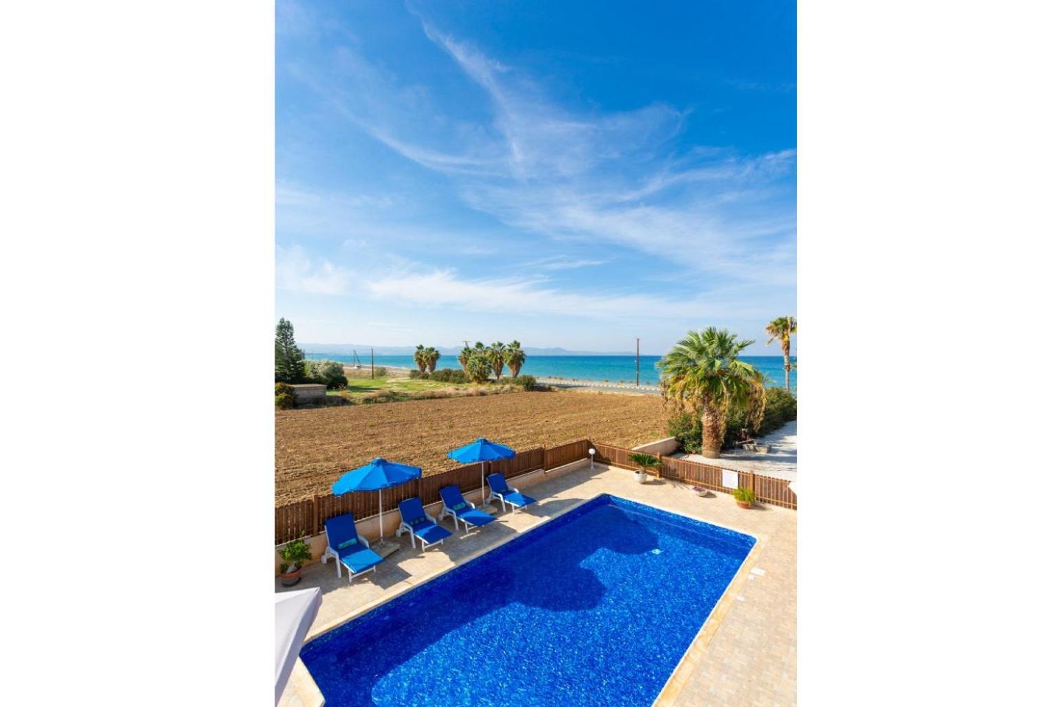 Villa Seashore One Paphos Exterior photo