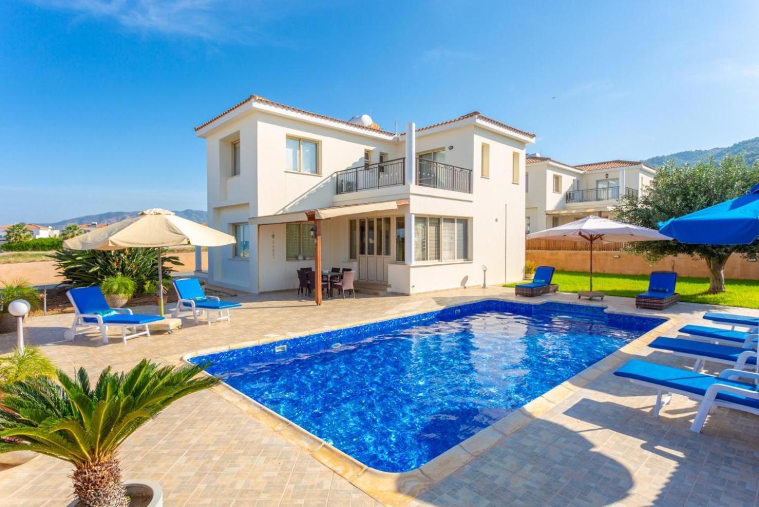Villa Seashore One Paphos Exterior photo